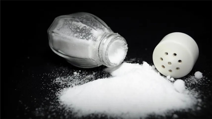 خوردن نمک زیاد می تواند استرس شما را به همراه داشته باشد
